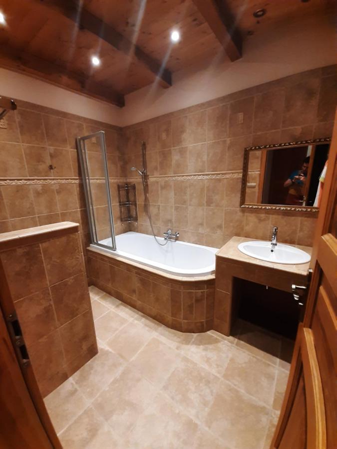 Appartment Centrum Карлови Вари Екстериор снимка