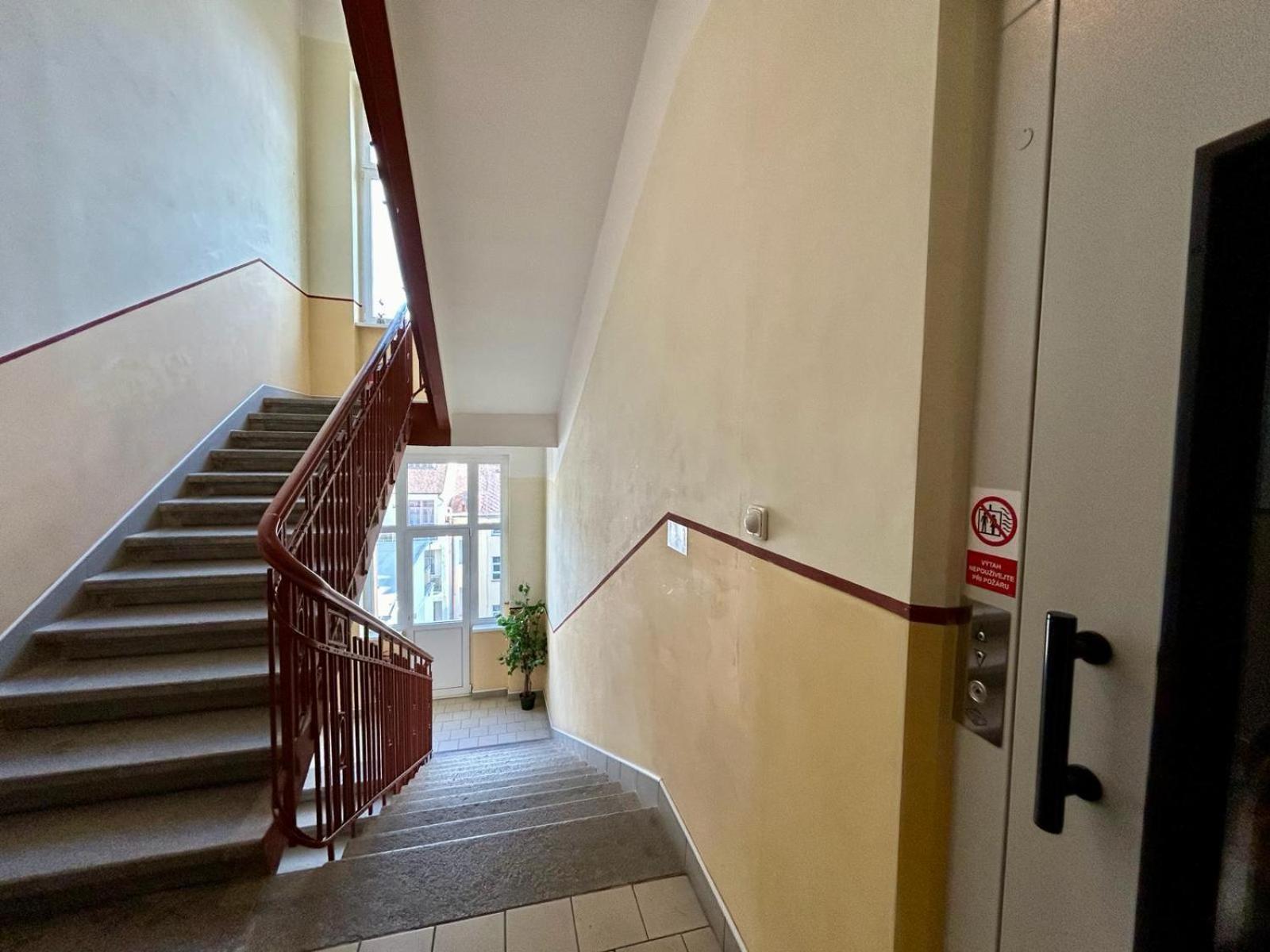 Appartment Centrum Карлови Вари Стая снимка